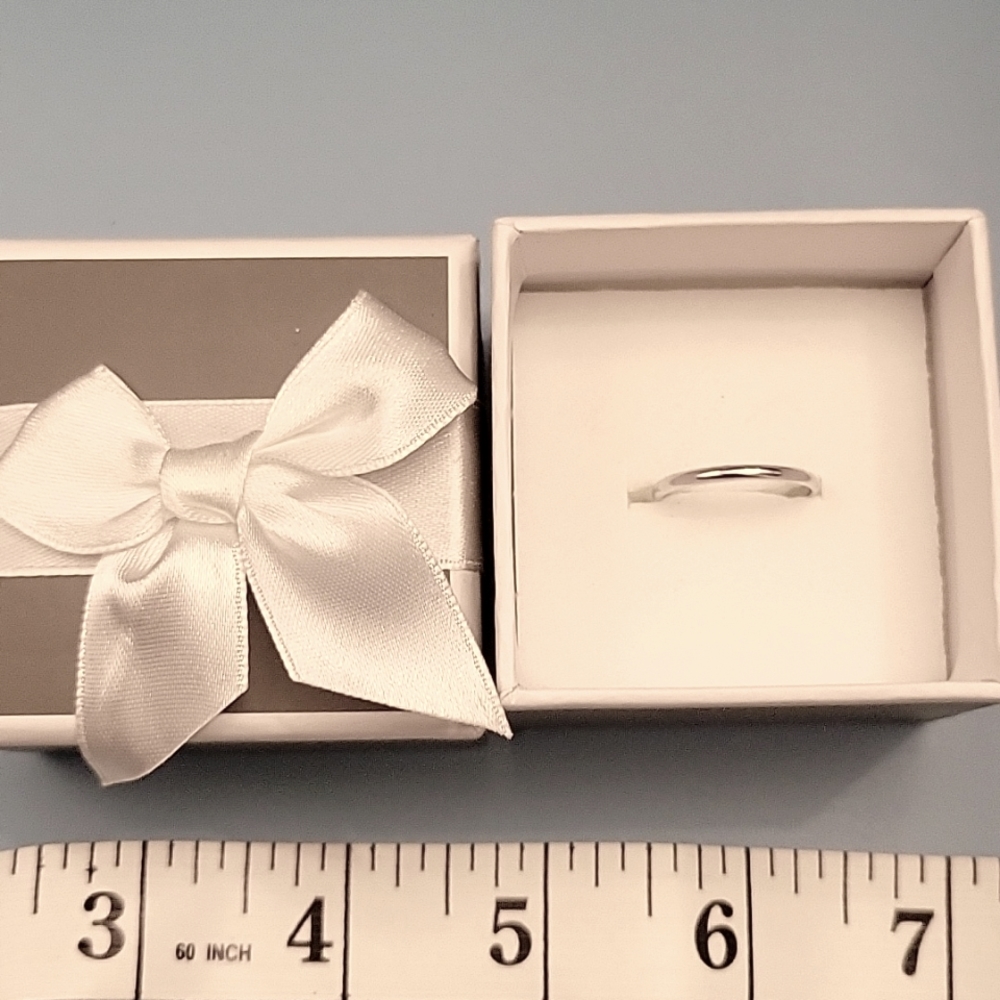 14k white gold ring